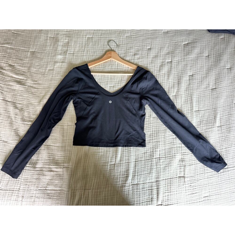 Lululemon Solid Black Align Crop Top Long Sleeve V Neck Nulu Size 8